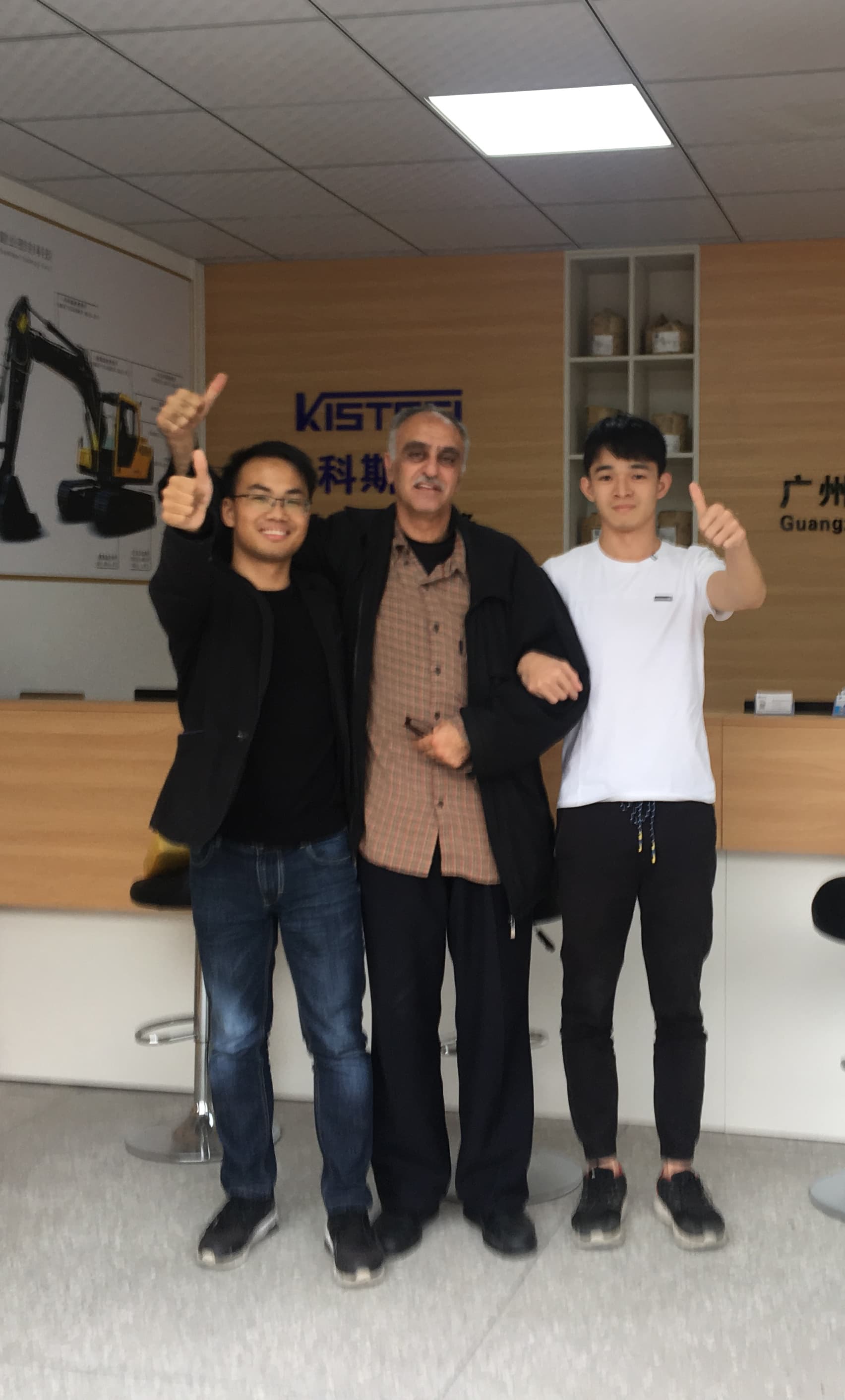 DING SEAL customer visit